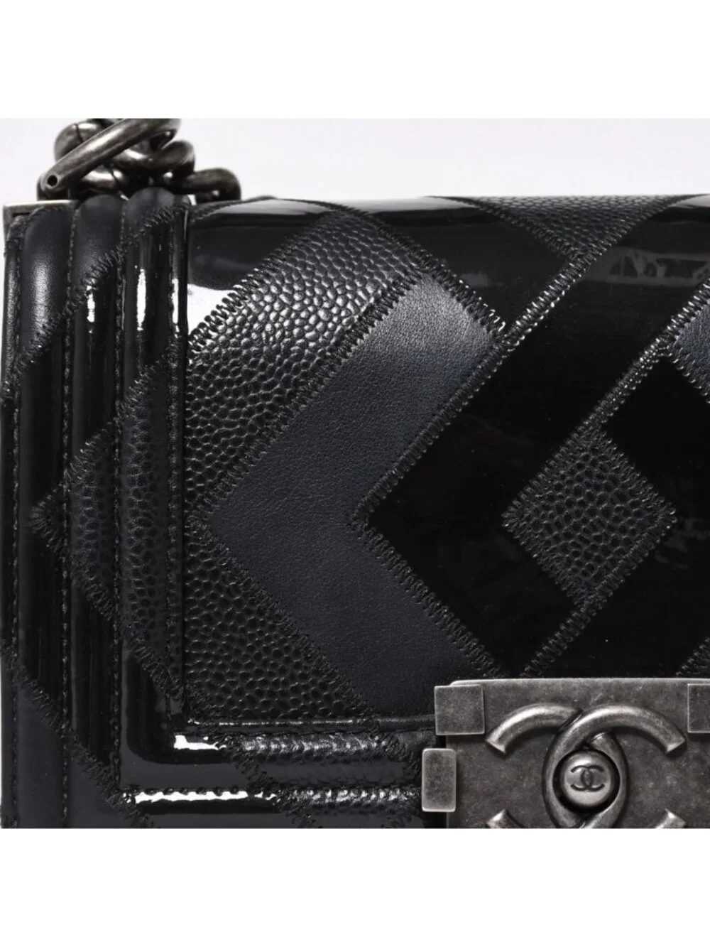 Chanel Boy Chain Shoulder Bag Black